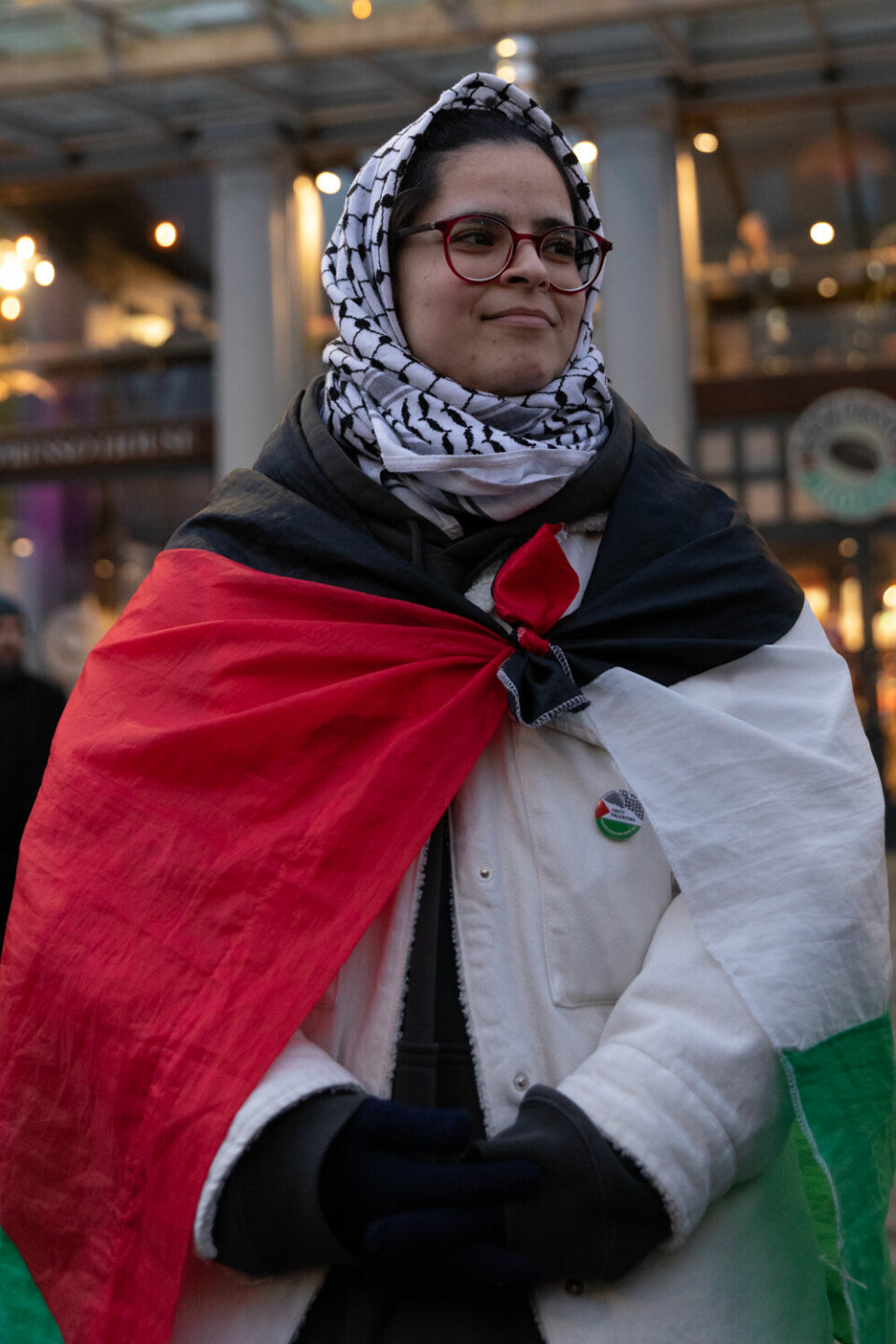 HJEMME: Miral Alabbasi ønsker å gjøre noe selv om hun er langt unna hjemlandet Palestina. FOTO: Brede Tolo Haugland