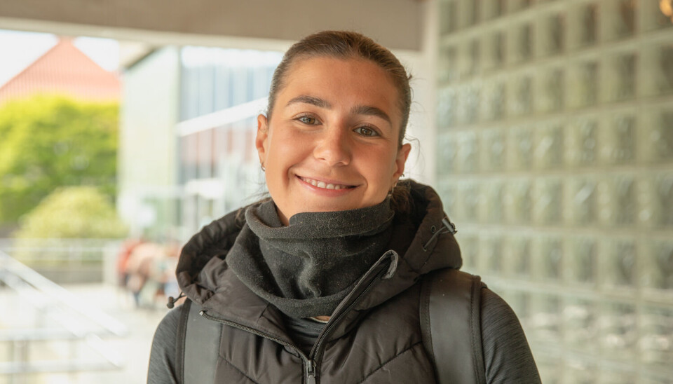 MOTSTANDER AV ØKNINGEN: Julie Negård (23) ønsker ikke at semesteravgiften skal øke.
