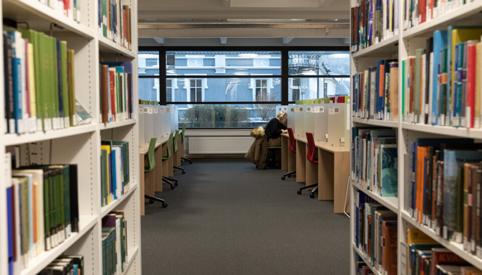 REALFAGBYGGET: Biblioteket for matematisk-naturvitenskapelige fag.