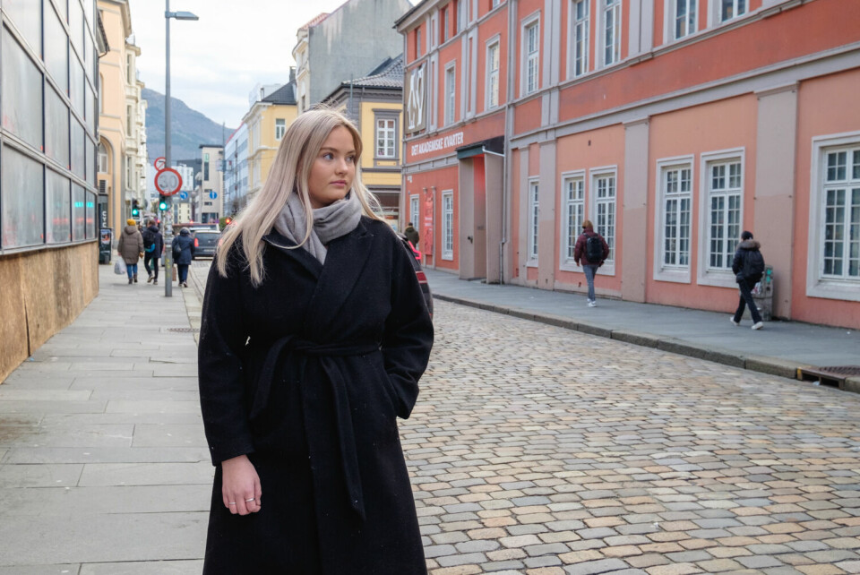 VILLE VENTET. Kristin Jersin Søgaard (19) sier hun kanskje ville ventet med å studere om hun viste hvor lite tilbud det er for 18 åringer i sentrum.
