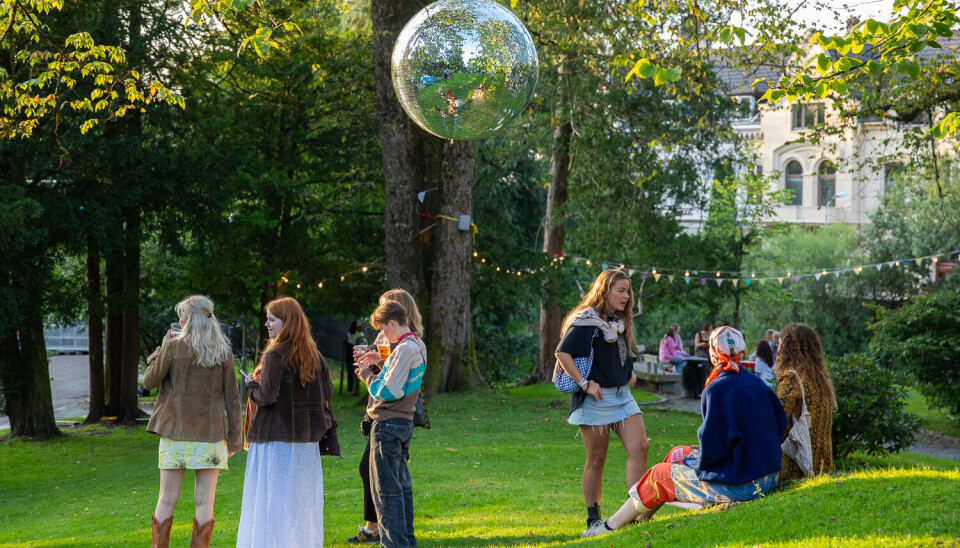 IKON: Den karakteristiske discokulen til Høydenfestivalen som arrangeres for fjerde gang i år. FOTO: Arkiv