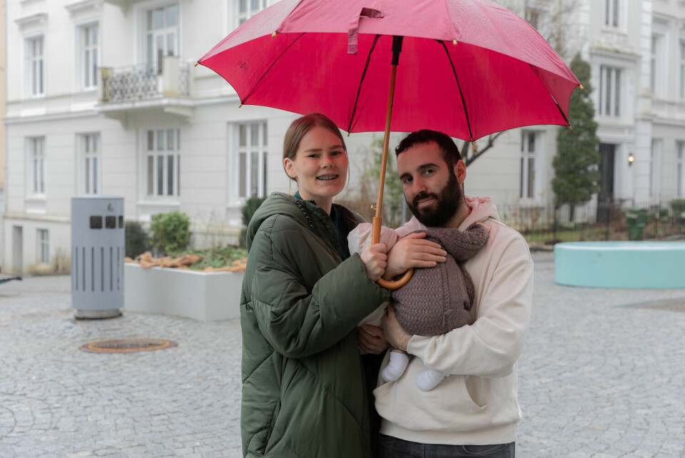 STRUGGLE: Sunniva Kristine Jaspers Grønnslett (29) and Ideal Hoxha (30), a student couple living their everyday life as new parents to their little baby. PHOTO: Sakinah Lisa