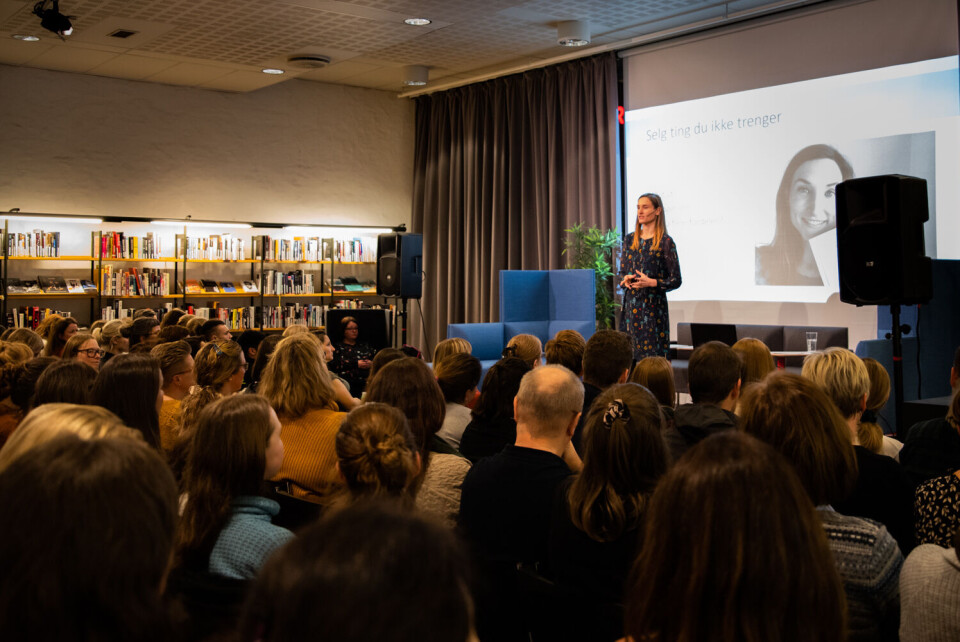 FULL SAL. Det var full sal på Bergen Offentlige Bibliotek da Kristoffersen skulle lære Bergen å bli bedre på sparing.