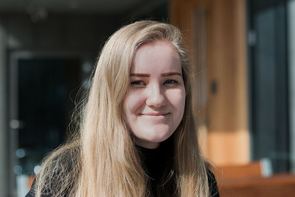 BRA SYMBOLIKK. Studenten fra religionsvitenskap mener maleriet var voldsomt, men at det hadde mange bra symbolske virkemidler. FOTO: Josef Kosler. BRA SYMBOLIKK. Studenten fra religionsvitenskap mener maleriet var voldsomt, men at det hadde mange bra symbolske virkemidler. FOTO: Josef Kosler.