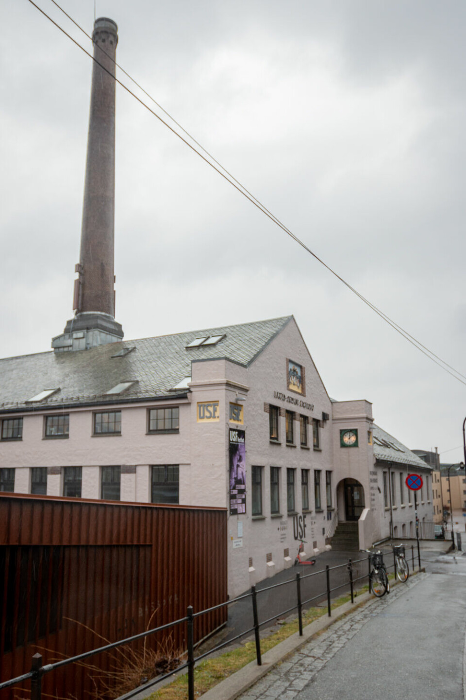 INSTITUSJON. Skrivekunstakademiet er viktig for Bergen både som litterært miljø og som by, mener Sivert Nesbø.