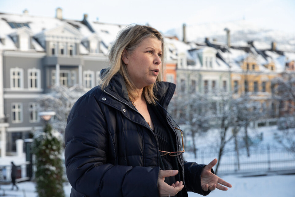 ÆRA, GLAD OG LIVREDD. Kikki Flesche Kleiven fortel at ho vart både æra og ein smule redd då ho blei bedt om å halde årets Aarebrotførelesing.