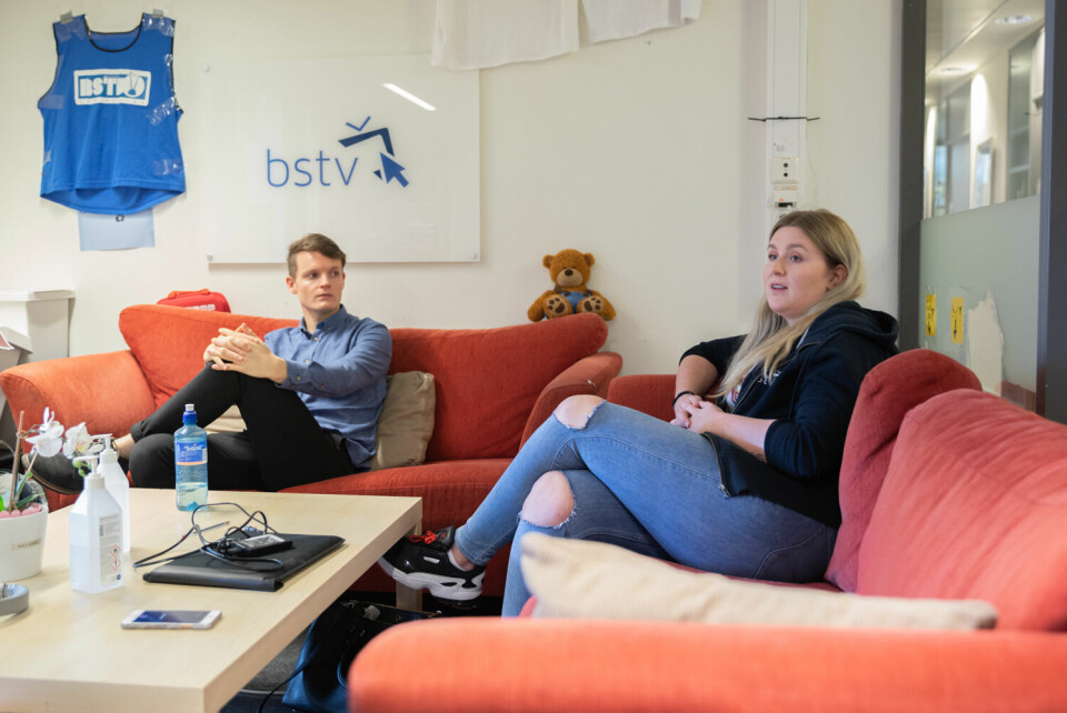 BSTV ligger an til å miste støtte fra Velferdstinget. F.v: Ansvarlig redaktør Erlend Aga og daglig leder Ane Cecelie Dalva.