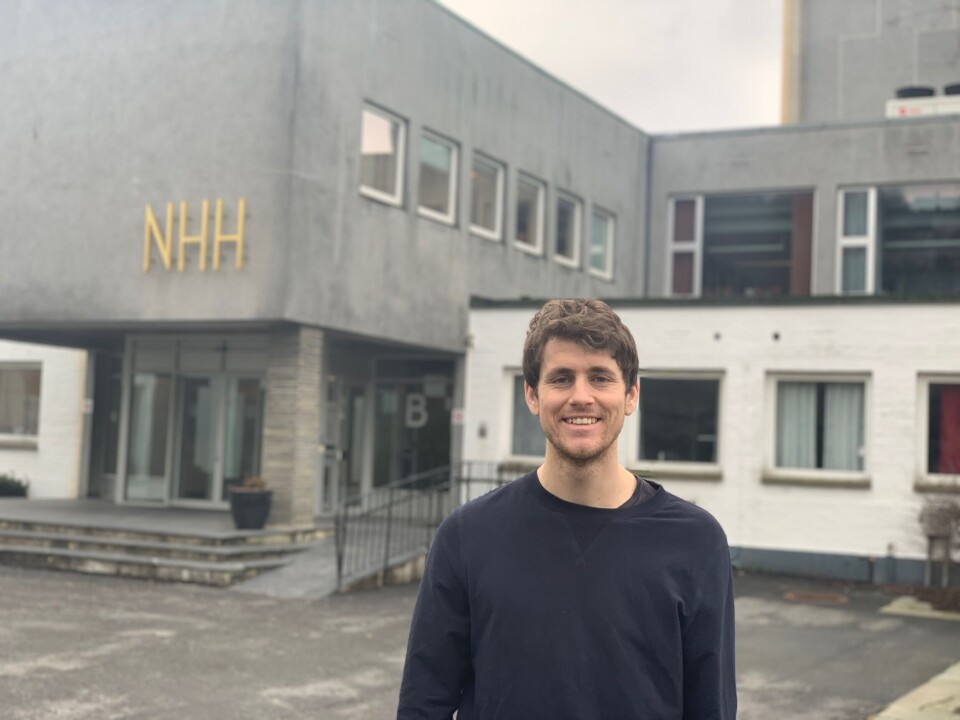 FORNØYD: Atle Børve Larsen er fornøyd med å ha landet Slyngstad til årets konferanse. Foto: Eirik Brose / NHH-Symposiet.