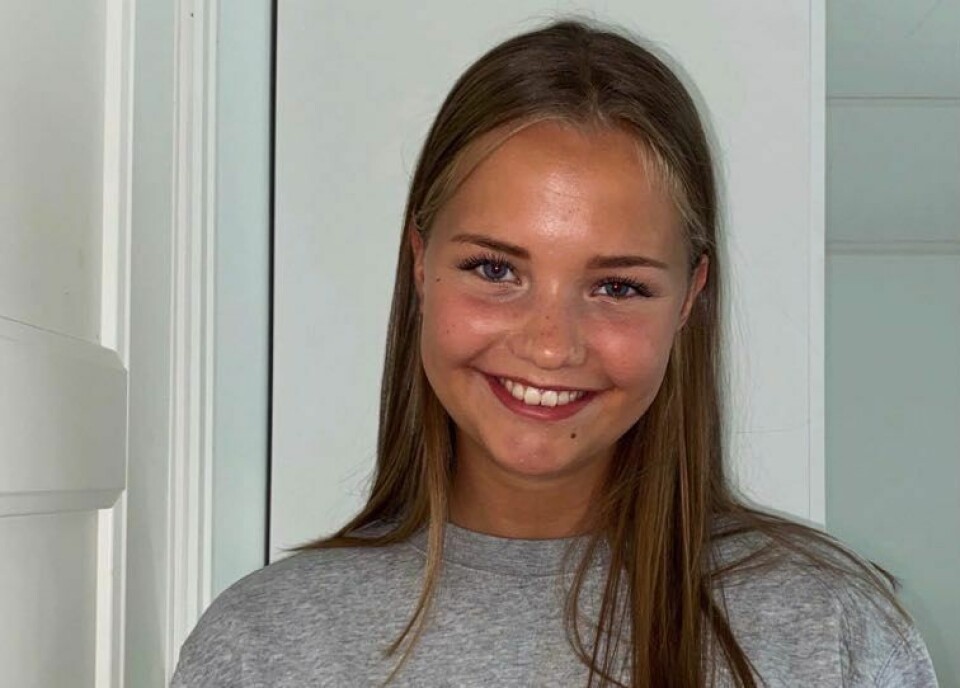 HJEMME. NHH-studenten Amalie Østgård dro hjem som følger av digital undervisning og skolestenging. Foto: Privat
