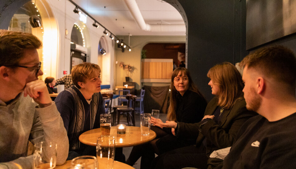 Studentbar, halv-stor anmeldelse, bar, alkohol, kulturredaksjonen