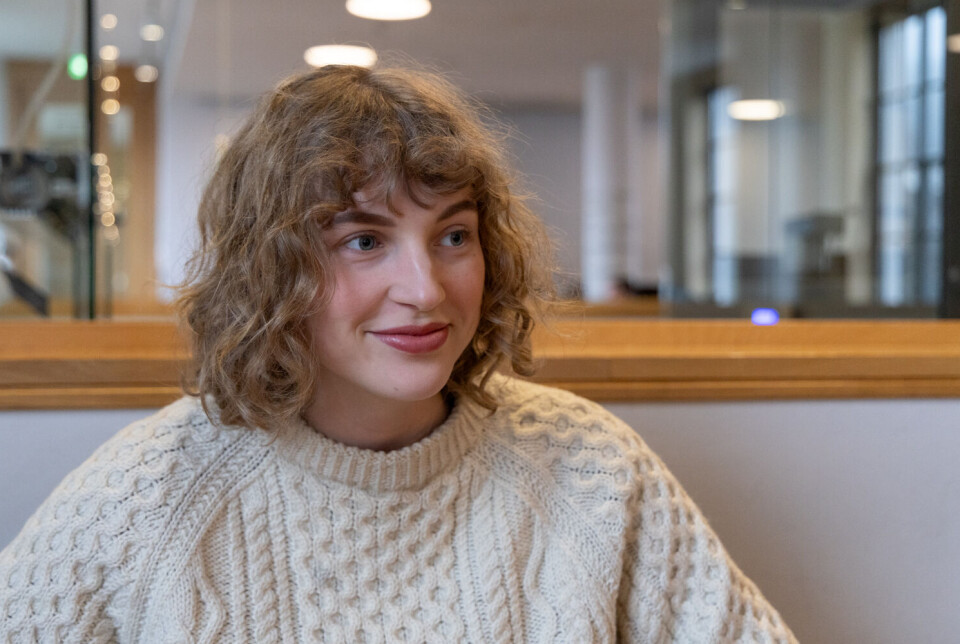 FORMIDLER: Rysstad er glad i å formidle. Men alt trenger kanskje ikke å bli fortalt på en scene
