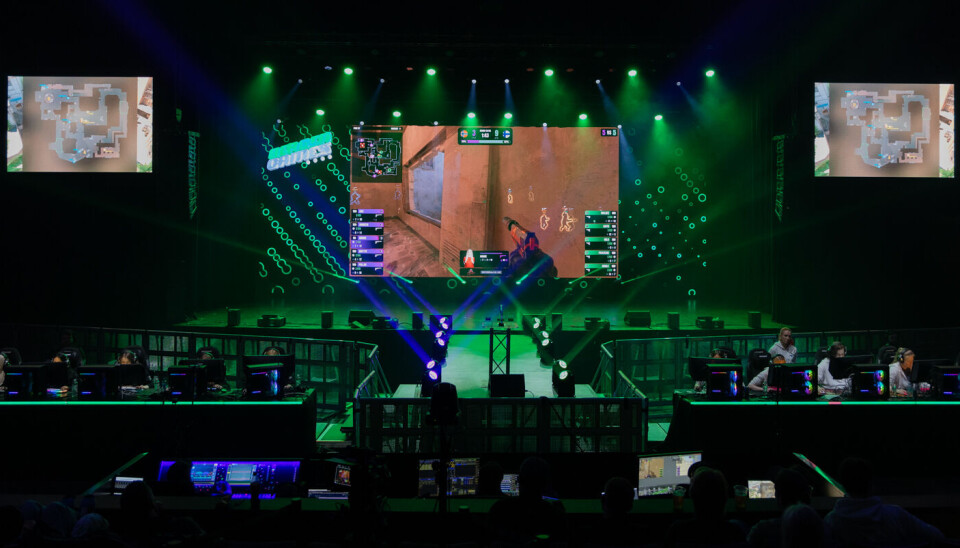 STORSLAGENT SHOW: Bergen Games leverer med kommentatorboks, sceneshow og proff e-sport.
