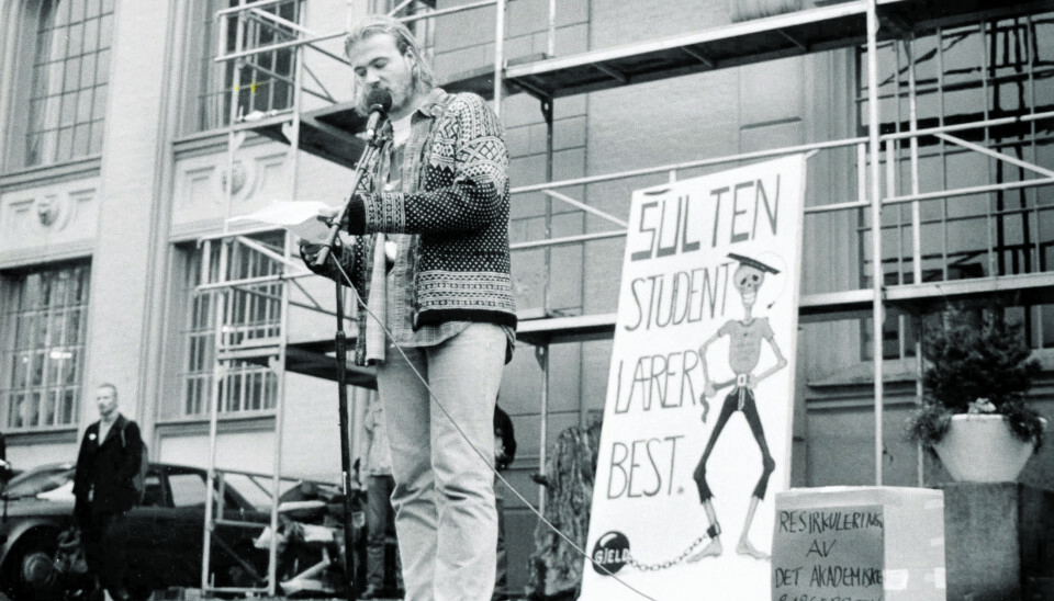 TILBAKEBLIKK: Arvid Ellingsen fotografert av Studvest under studentopprøret i 1993.