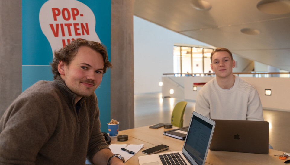 PÅVIRKINIG: Nymo tror FrPs fremgang kan tvinge andre partier til å justere sin egen politikk. Eirik Bjerkenes (t.v.) og Mathias Nymo (t.h.)