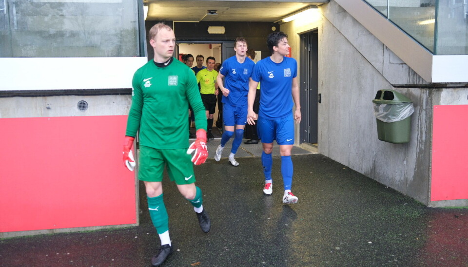 SKJEBNESVANGERT: BI-fotballaget Tyngden møtte NHHI på Stemmemyren forrige uke, for første gang i fjerdedivisjon.