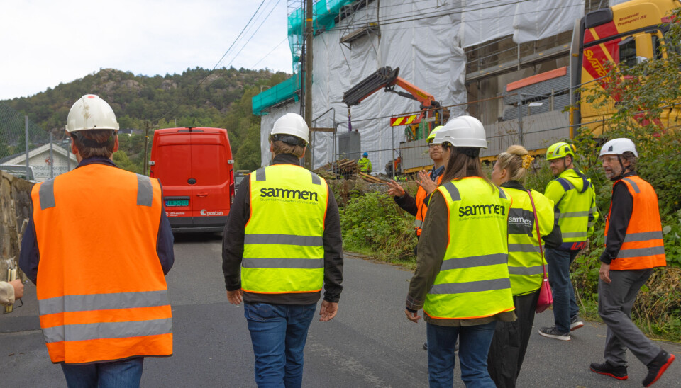 BYGGEPLASS: De nye hyblene vil forhåpentligvis bidra til å minske boligkrisen, forteller Sjur Selsvik i Sammen.