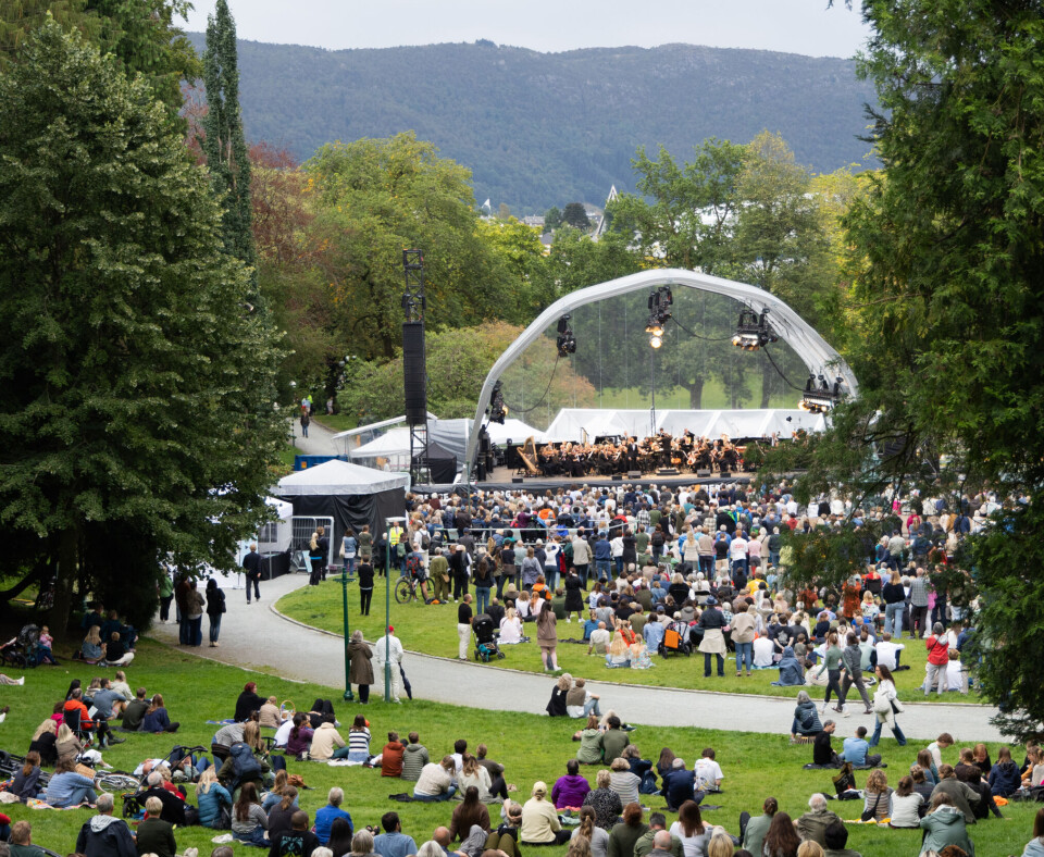 KONSERT: Torsdags kveld inviterte Bergen Filharmoniske Orkester til gratis konsert i Nygårdsparken.