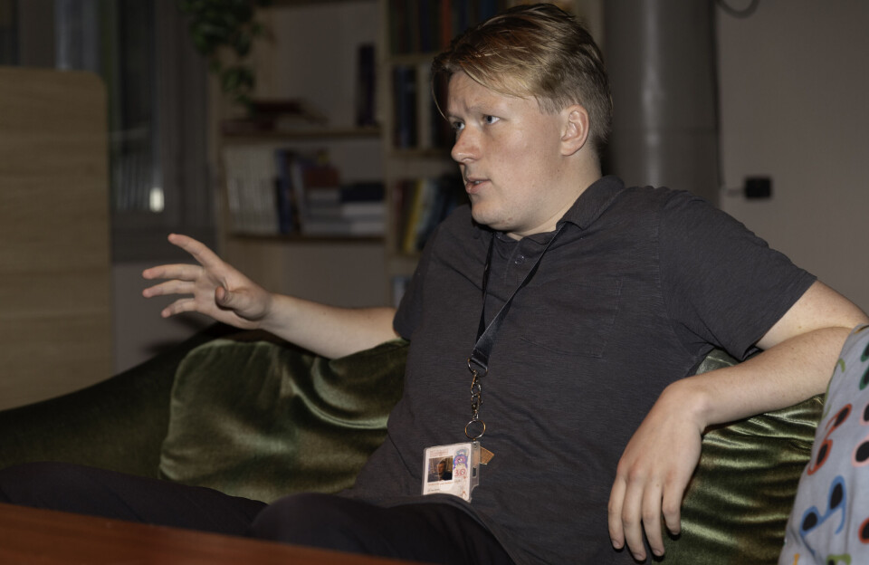 DE STORE TANKENE: Larsen håper på en pub hvor stemningen er tilrettelagt for den gode samtalen.