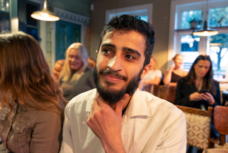 WINGMAN: Ghayori er klar til å fremme kompisen sin for gjengen.